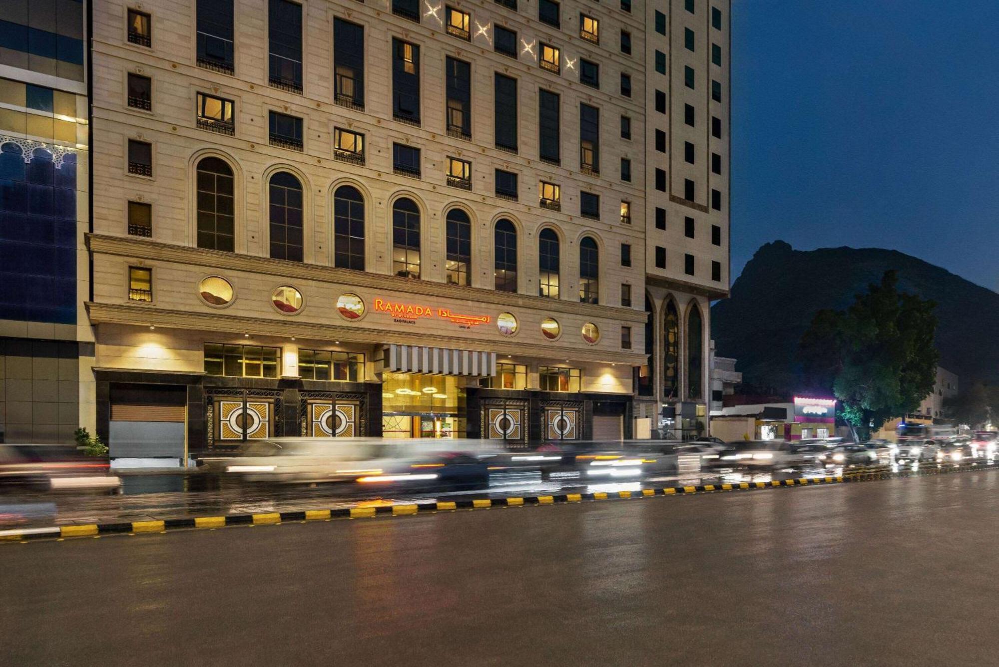 Ramada By Wyndham Makkah Zad Al Rawda Hotel Mekka Eksteriør billede